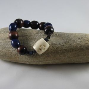 Handcrafted Men's bone wood bead  bracelet